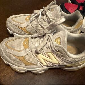 New Balance Light Gray Athletic Shoes